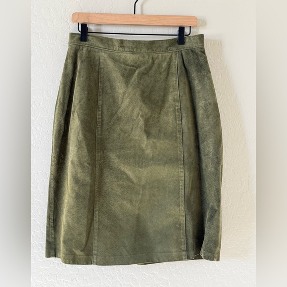 Daniel Marcus Dresses & Skirts - Women's Vintage 70's Daniel Marcus Green Suede Skirt - 10/12